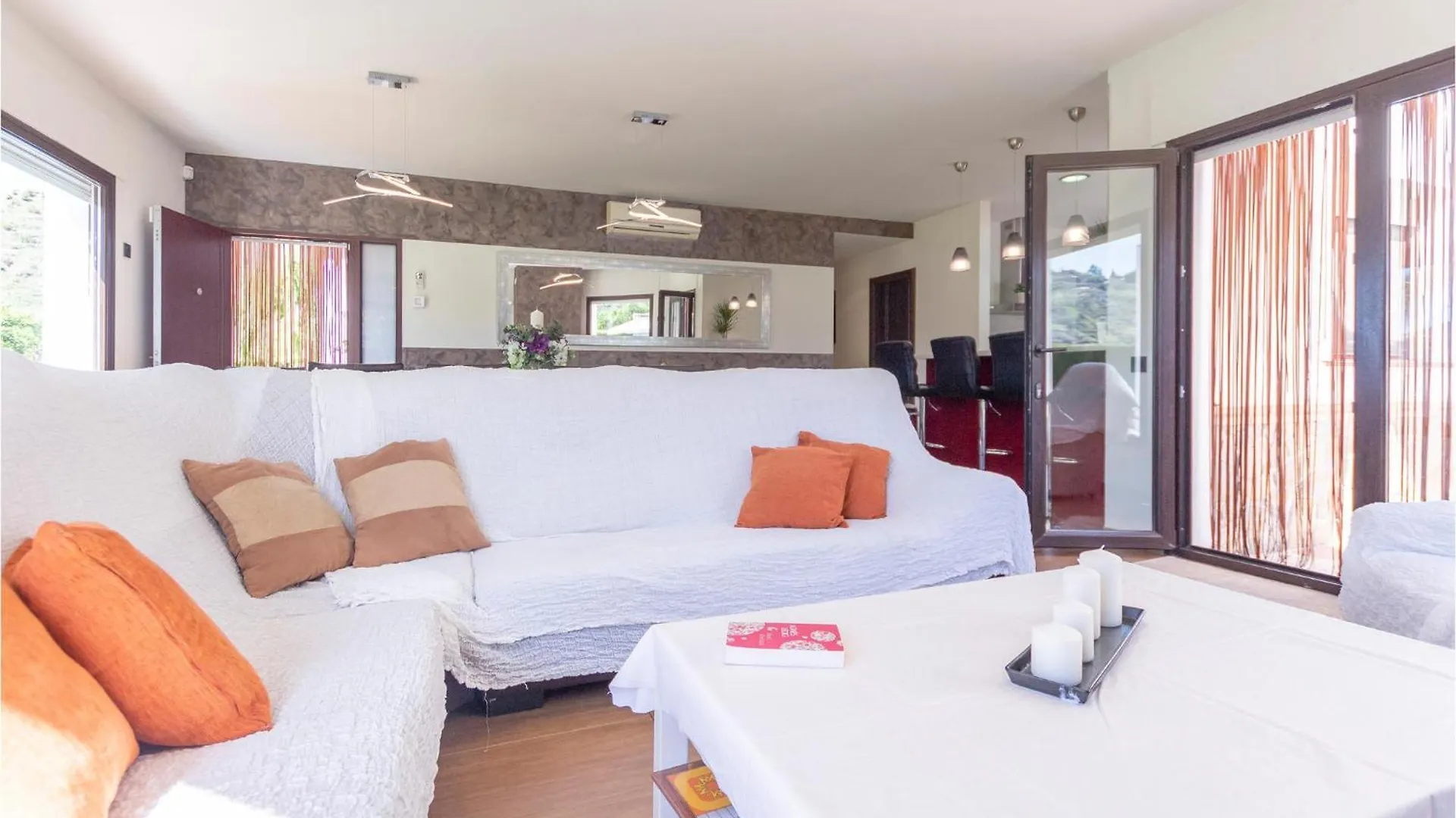 Holiday home 4 Bedroom Nice Home In Competa Acebuchal