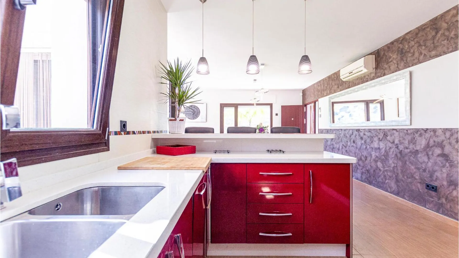 4 Bedroom Nice Home In Competa Acebuchal 0*,